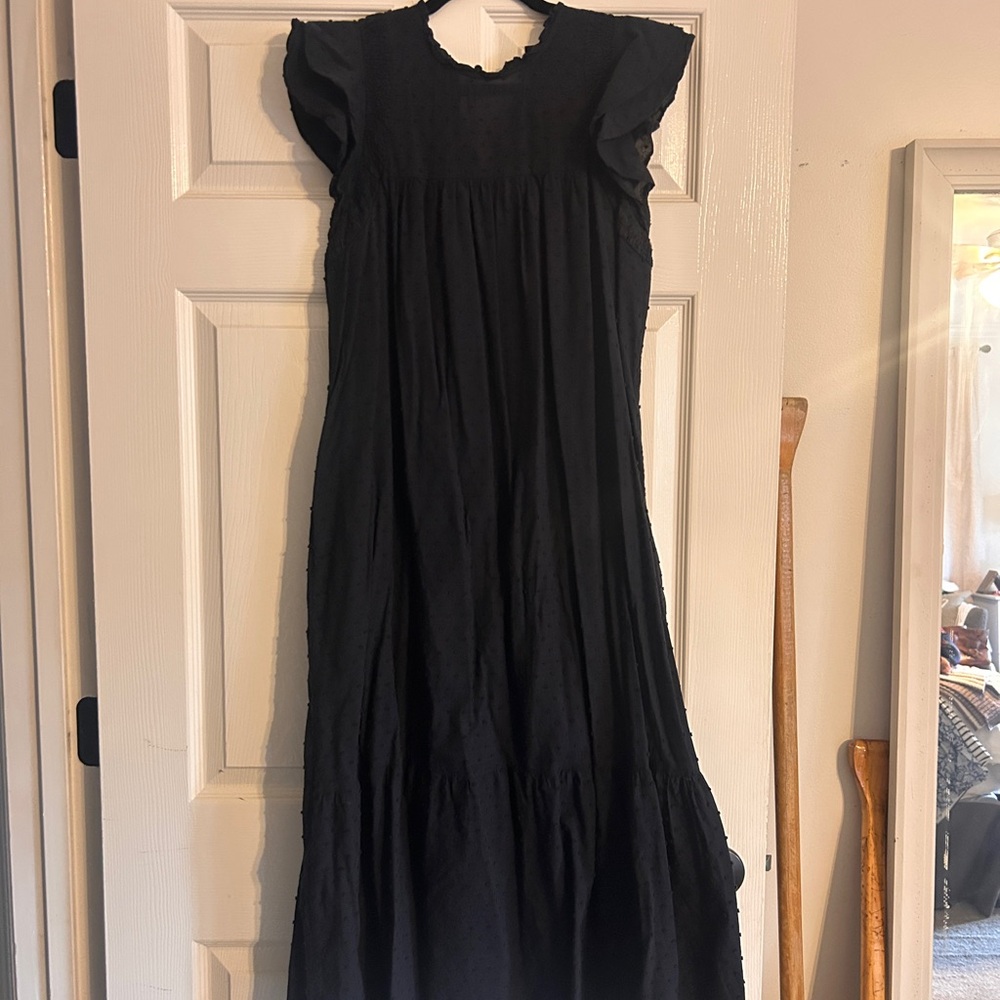 Black Women’s Ruffle Sleeve Maxi Dress